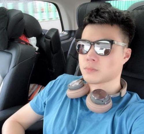 娱乐吃瓜小三是谁,娱乐圈神秘“吃瓜小三”的真实身份 第2张 娱乐吃瓜小三是谁,娱乐圈神秘“吃瓜小三”的真实身份 第2张